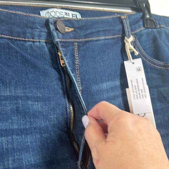 Code Bleu Wide Leg Crop Jeans Stretch NWT Size 20W Dark Wash Raw Hem - Picture 5 of 14